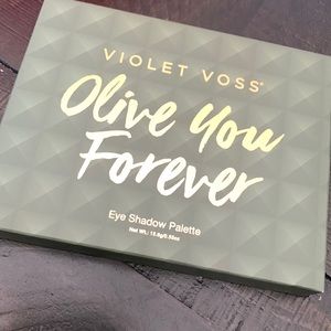 “Violet voss” Olive you forever palette